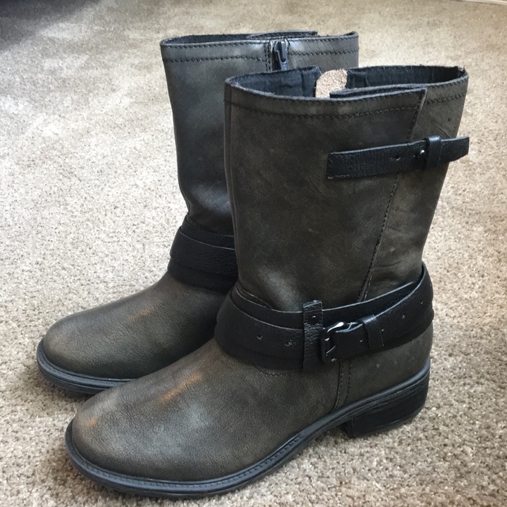 Gray leather moto boots